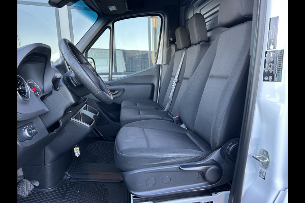 Mercedes-Benz Sprinter 317 CDI L3 H2 Pro LED / MBUX / Navigatie / Camera / Cruise control / Airco / 270 Graden achterdeuren