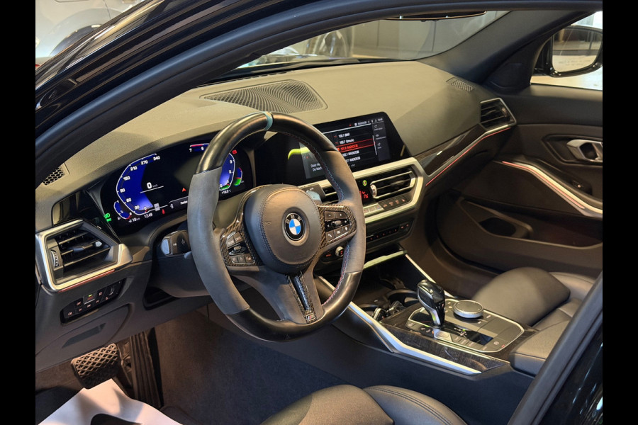 BMW 3-serie 330i M Sport|Full option