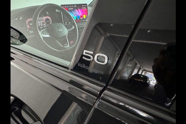 Volkswagen Golf 1.5 eTSI R-Line Edition Pano|Sfeer|IQ|HuD