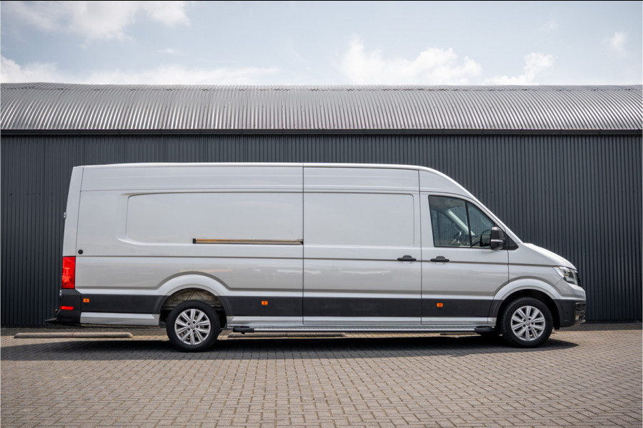 Volkswagen Crafter 2.0 TDI XL L5H3 | 177 PK | Rijplaten | Automaat | LED | Camera | Carplay | Schuifdeur L+R | PDC | Trekhaak