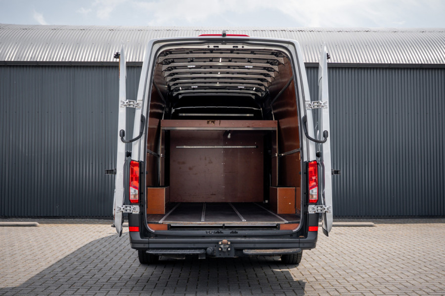 Volkswagen Crafter 2.0 TDI XL L5H3 | 177 PK | Rijplaten | Automaat | LED | Camera | Carplay | Schuifdeur L+R | PDC | Trekhaak