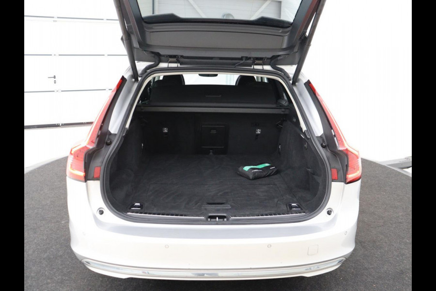 Volvo V90 2.0 T6 Plug In AWD Inscription | SOH 97% | Panoramadak | Head-Up | Leder | Harman/Kardon | 20'' | 360 Camera | Stoelverwarming | Carplay | Full LED | Stuurverwarming | PHEV