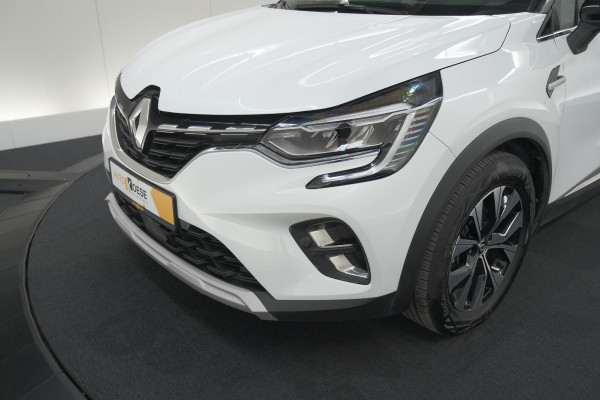 Renault Captur 1.6 E-Tech full hybrid 145 techno | Camera | Parkeersensoren | Climate control | Keyless