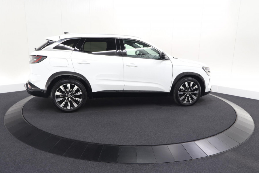 Renault Austral Mild Hybrid 160 X-tronic Techno | 1.800 kg trekvermogen | Trekhaak | Camera | Apple Carplay | Parkeersensoren
