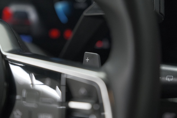 Renault Austral Mild Hybrid 160 X-tronic Techno | 1.800 kg trekvermogen | Trekhaak | Camera | Apple Carplay | Parkeersensoren