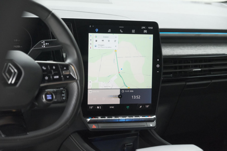 Renault Austral Mild Hybrid 160 X-tronic Techno | 1.800 kg trekvermogen | Trekhaak | Camera | Apple Carplay | Parkeersensoren