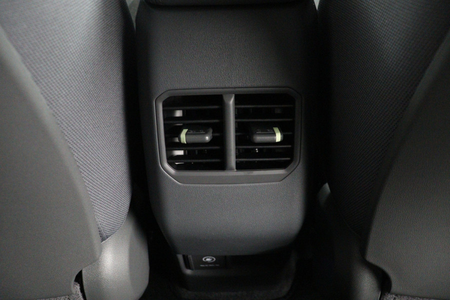 Kia EV2 Demo Edition 42.2 kWh Nu te bestellen! - Panorama dak - Elektrische bestuurderstoel - Harman Kardon - 7 jaar garantie