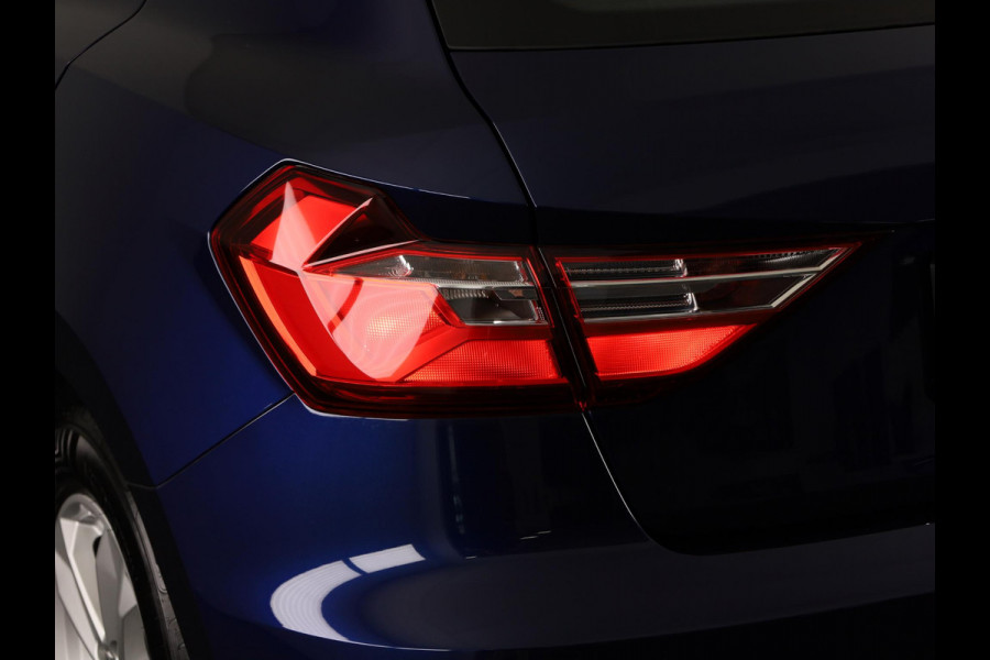 Audi A1 Sportback 25 TFSI Pro Line 95pk | Navigatie via App | Cruise controle | Parkeersensoren achter | 15 inch lichtmetalen velgen