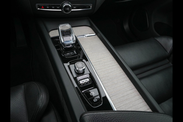Volvo XC60 2.0 T8 Twin Engine Inscription AWD (Plug-In) *PANO | LEATHER | FULL-LED | BOWERS&WILKINS | MEMORY-PACK | BLINDSPOT | DIGI-COCKPIT | HEATED-COMFORTSEATS | TOPVIEW | NAVI-FULLMAP | ECC | PDC | HEAD-UP |  TOWBAR | 20''ALU *