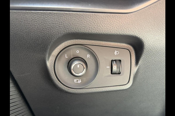 MG Mg4 electric Luxury 64 kWh |360 CAMERA| 7 JAAR MG GARANTIE T/M 07-2031| ELEK. STOEL| DODE HOEK SENSOR| STOEL + STUURVERWARMING| ADAPTIVE CRUISE CONTROL | RIJKLAAR PRIJS |