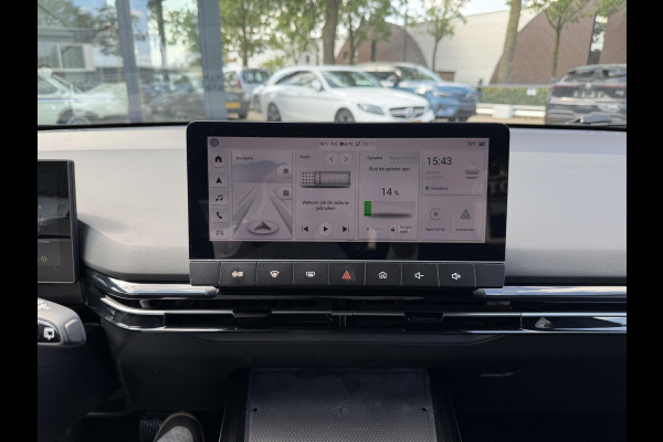 MG Mg4 electric Luxury 64 kWh | 360 CAMERA| 7 JAAR MG GARANTIE T/M 03-2031| ELEK. STOEL| DODE HOEK SENSOR| STOEL + STUURVERWARMING| ADAPTIVE CRUISE CONTROL | ALL-IN RIJKLAAR PRIJS |