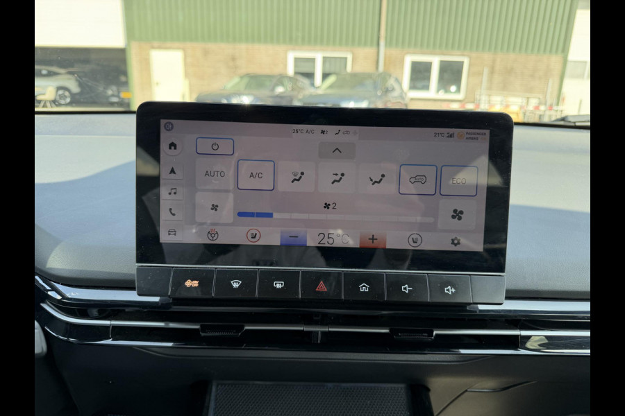 MG Mg4 electric Luxury 64 kWh | 360 CAMERA| 7 JAAR MG GARANTIE T/M 03-2031| ELEK. STOEL| DODE HOEK SENSOR| STOEL + STUURVERWARMING| ADAPTIVE CRUISE CONTROL | ALL-IN RIJKLAAR PRIJS |