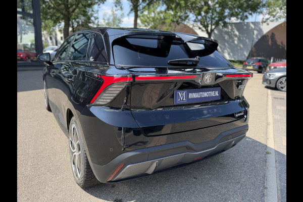 MG Mg4 electric Luxury 64 kWh |360 CAMERA| 7 JAAR MG GARANTIE T/M 07-2031| ELEK. STOEL| DODE HOEK SENSOR| STOEL + STUURVERWARMING| ADAPTIVE CRUISE CONTROL | RIJKLAAR PRIJS |