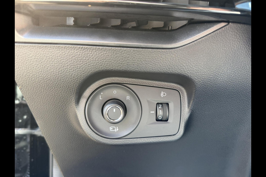 MG Mg4 electric Luxury 64 kWh |360 CAMERA| 7 JAAR MG GARANTIE T/M 07-2031| ELEK. STOEL| DODE HOEK SENSOR| STOEL + STUURVERWARMING| ADAPTIVE CRUISE CONTROL | RIJKLAAR PRIJS |