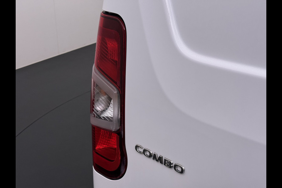 Opel Combo 1.5D L1H1 Navi CruiseControl Apple/Android Usb Schuifdeur Rechts Pdc Led Aut.Verlichting Elek.Ramen/Spiegels Boordcomputer Airco Amrsteun Edition