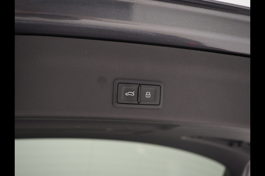 Audi A6 Avant 55 TFSI e quattro Competition Facelift | RS Sportstoelen | HUD | 360 | B&O Audio | Memory | Keyless | Adaptive Cruise | Carplay