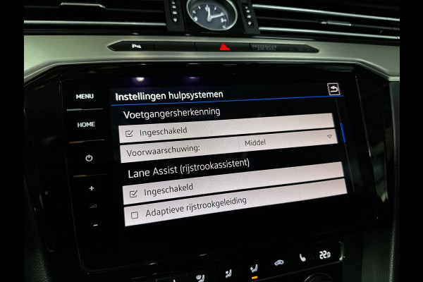 Volkswagen Passat Variant 2.0 TSI 4Motion Highline 280 PK UNIEK IN NL PANO|AMBIENT|CAMERA|ACC|STANDKACHEL|FULL LED|LEDER|18 INCH