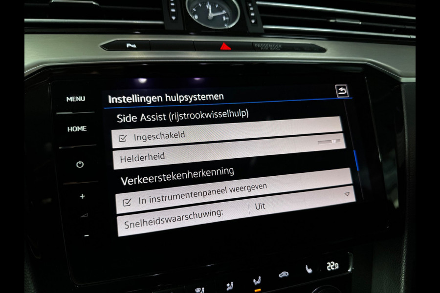 Volkswagen Passat Variant 2.0 TSI 4Motion Highline 280 PK UNIEK IN NL PANO|AMBIENT|CAMERA|ACC|STANDKACHEL|FULL LED|LEDER|18 INCH