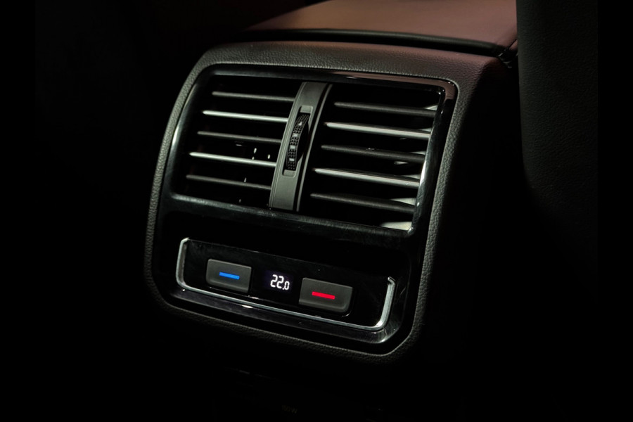 Volkswagen Passat Variant 2.0 TSI 4Motion Highline 280 PK UNIEK IN NL PANO|AMBIENT|CAMERA|ACC|STANDKACHEL|FULL LED|LEDER|18 INCH