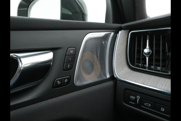 Volvo XC60 2.0 T8 Twin Engine Inscription AWD (Plug-In) *PANO | LEATHER | FULL-LED | BOWERS&WILKINS | MEMORY-PACK | BLINDSPOT | DIGI-COCKPIT | HEATED-COMFORTSEATS | TOPVIEW | NAVI-FULLMAP | ECC | PDC | HEAD-UP |  TOWBAR | 20''ALU *