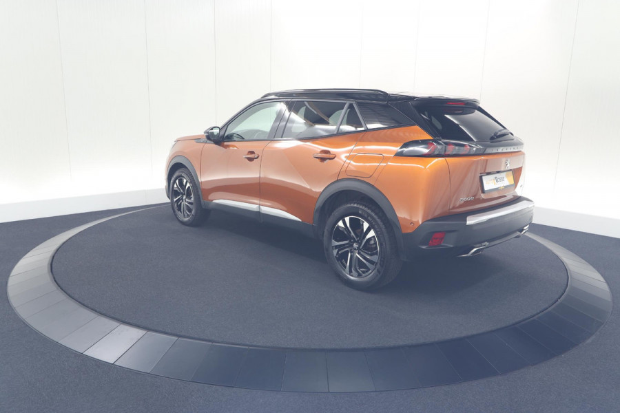 Peugeot 2008 PureTech 130 GT Pack | Leer-pakket | Camera | Dodehoekdetectie | Apple Carplay | Stoelverwarming