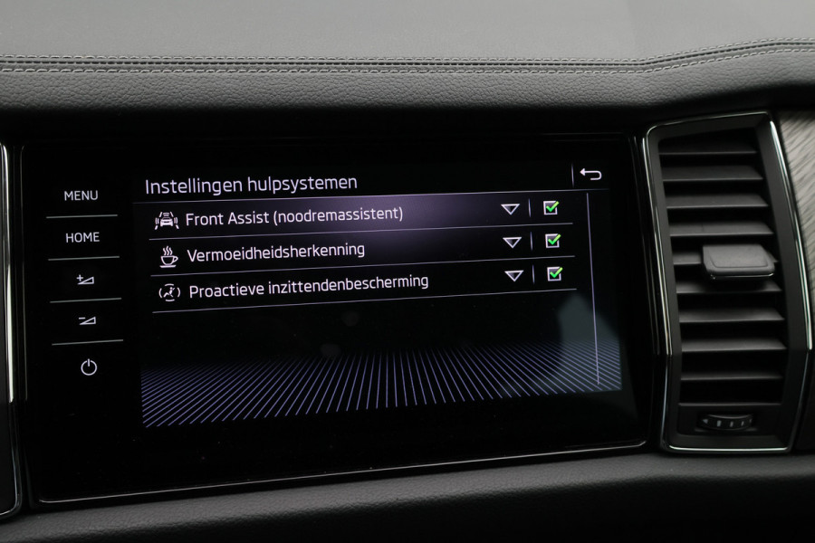 Škoda Kodiaq 1.5 TSI Business Edition Plus LED, Memory, Keyless, Apple Carplay, Trekhaak, Camera