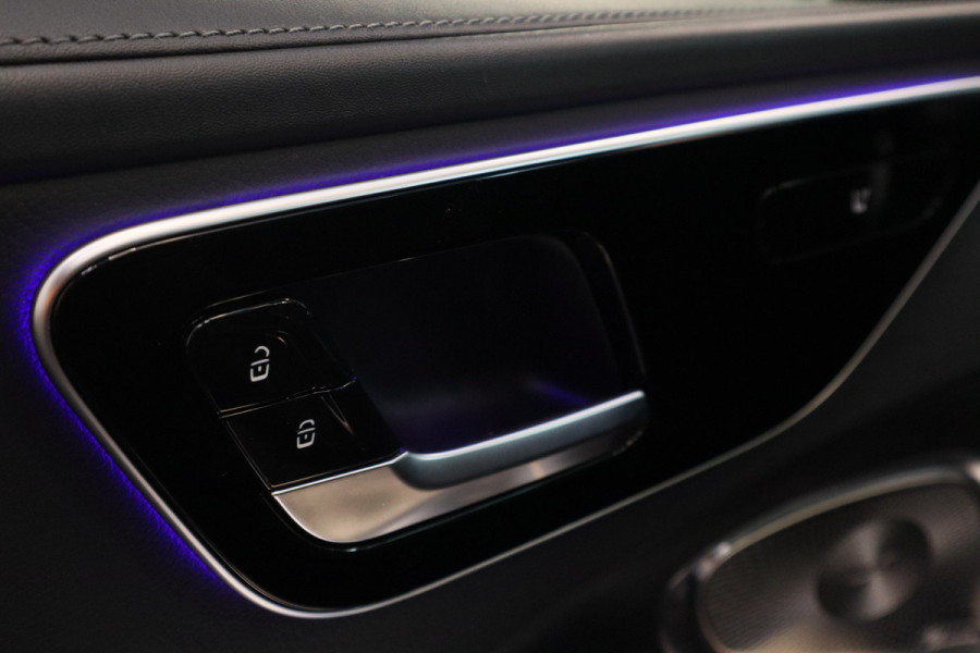 Mercedes-Benz C-Klasse 300 4MATIC AMG Line Burmester ACC Lane Assist Camera 24 Maanden garantie* (Vraag naar de voorwaarden)