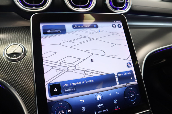 Mercedes-Benz C-Klasse 300 4MATIC AMG Line Burmester ACC Lane Assist Camera 24 Maanden garantie* (Vraag naar de voorwaarden)