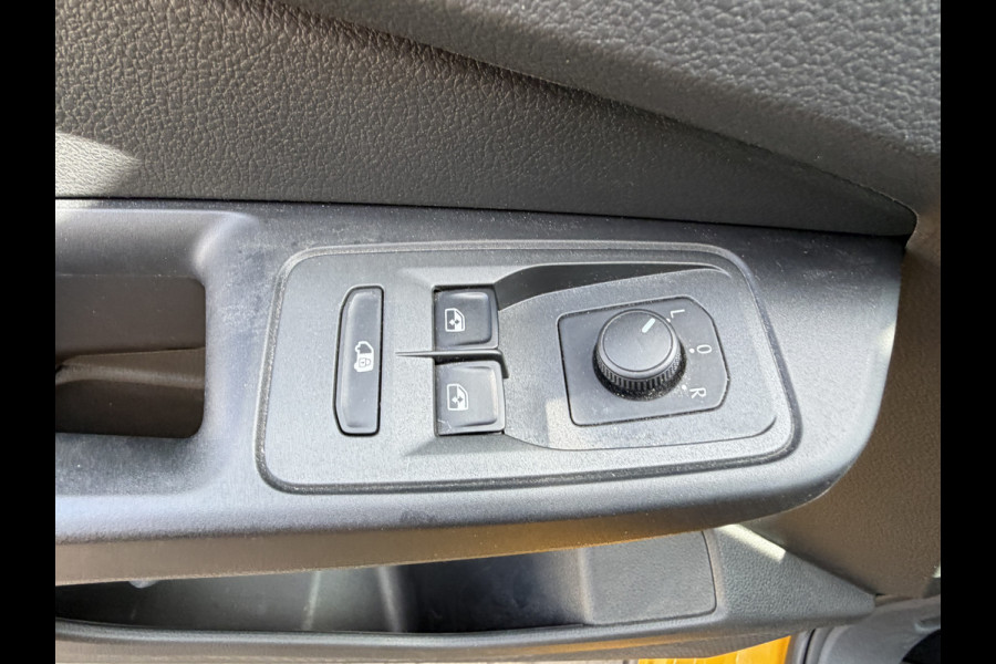 Volkswagen Caddy Cargo 2.0 TDI Comfort Cruise control / trekhaak