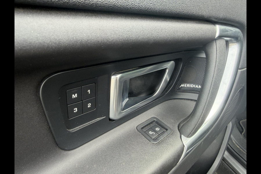 Land Rover Discovery Sport 2.0 TD4 HSE Dynamic | Panoramadak | Camera | Trekhaak | Navigatie | Stoelverwarming |