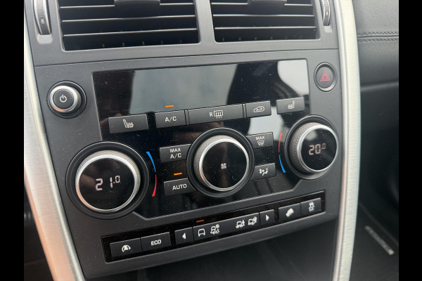 Land Rover Discovery Sport 2.0 TD4 HSE Dynamic | Panoramadak | Camera | Trekhaak | Navigatie | Stoelverwarming |