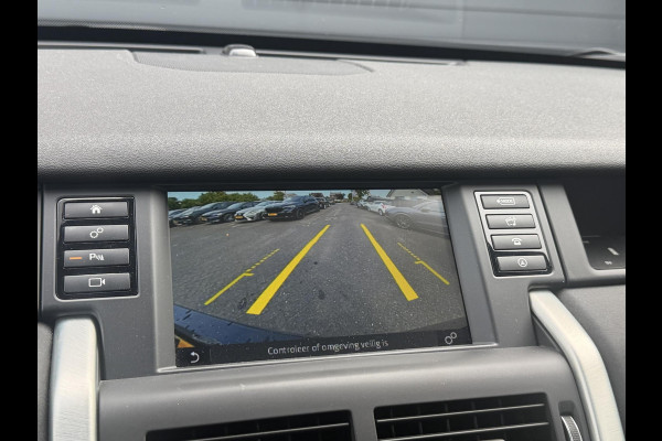 Land Rover Discovery Sport 2.0 TD4 HSE Dynamic | Panoramadak | Camera | Trekhaak | Navigatie | Stoelverwarming |