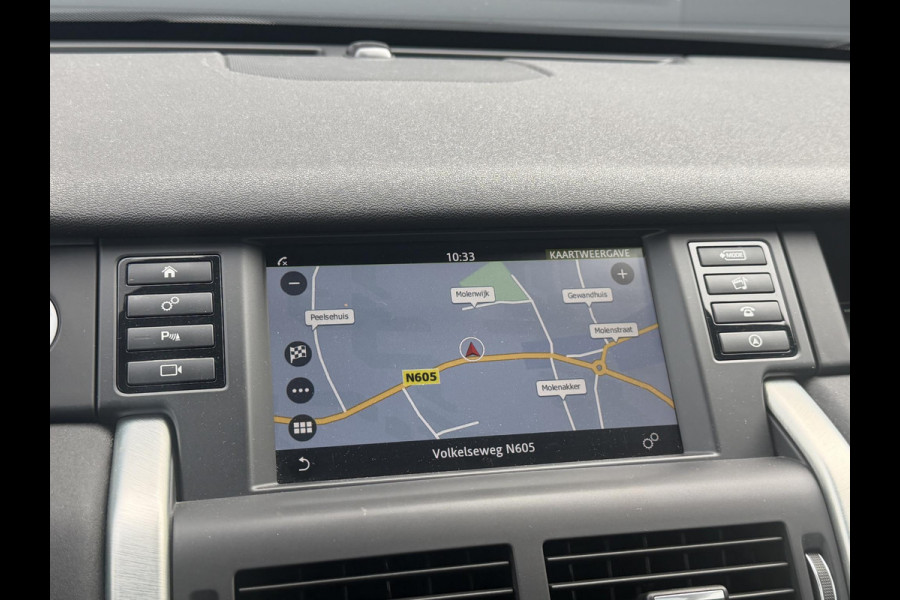 Land Rover Discovery Sport 2.0 TD4 HSE Dynamic | Panoramadak | Camera | Trekhaak | Navigatie | Stoelverwarming |
