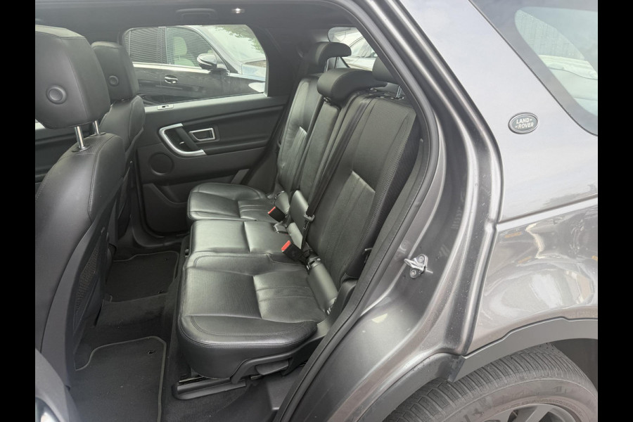 Land Rover Discovery Sport 2.0 TD4 HSE Dynamic | Panoramadak | Camera | Trekhaak | Navigatie | Stoelverwarming |