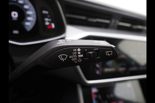 Audi A6 Avant 55 TFSI e quattro Competition Full Black | Panoramadak | Leder | B&O Audio | Camera | Stoelverwarming | Cruise | Carplay