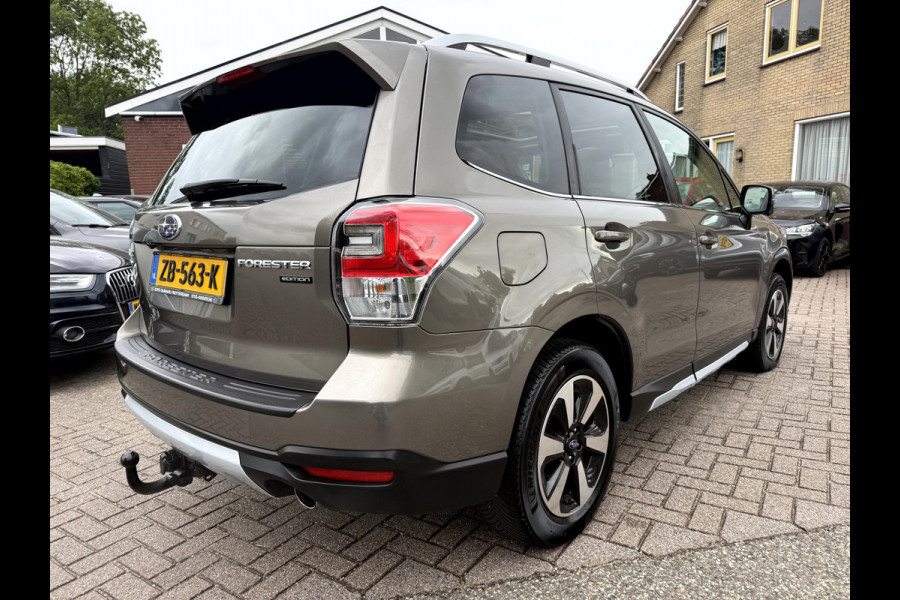 Subaru Forester 2.0 Premium NL. Auto, Vol Opties.
