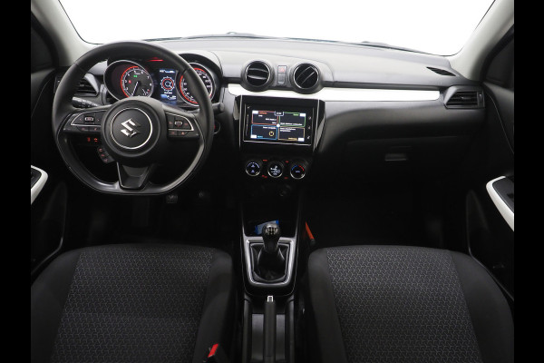 Suzuki Swift 1.0 Style Smart Hybrid | Camera | Stoelverwarming | Keyless | Adaptive Cruise | Climate | LED | Carplay