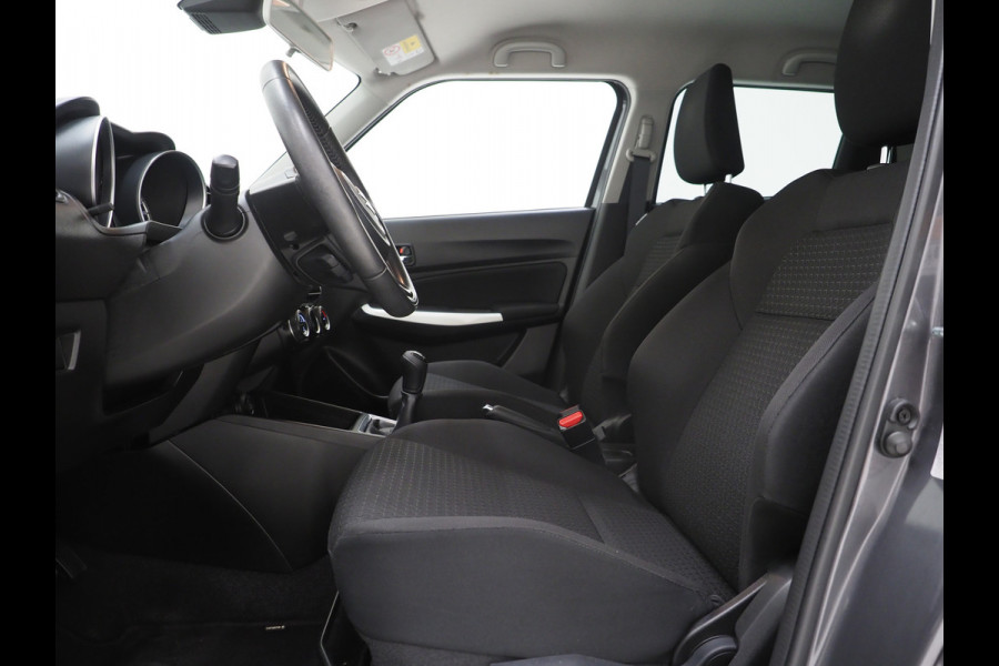 Suzuki Swift 1.0 Style Smart Hybrid | Camera | Stoelverwarming | Keyless | Adaptive Cruise | Climate | LED | Carplay