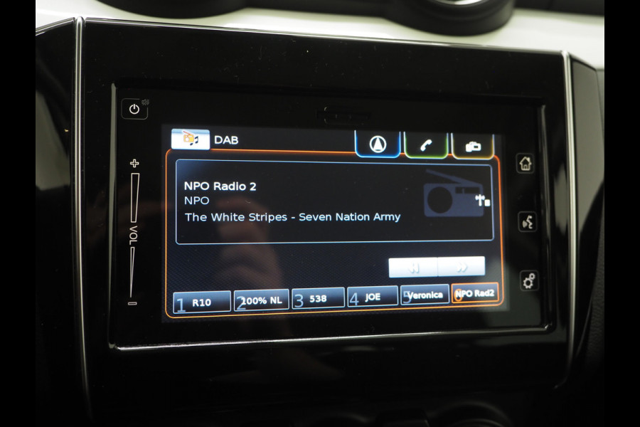 Suzuki Swift 1.0 Style Smart Hybrid | Camera | Stoelverwarming | Keyless | Adaptive Cruise | Climate | LED | Carplay