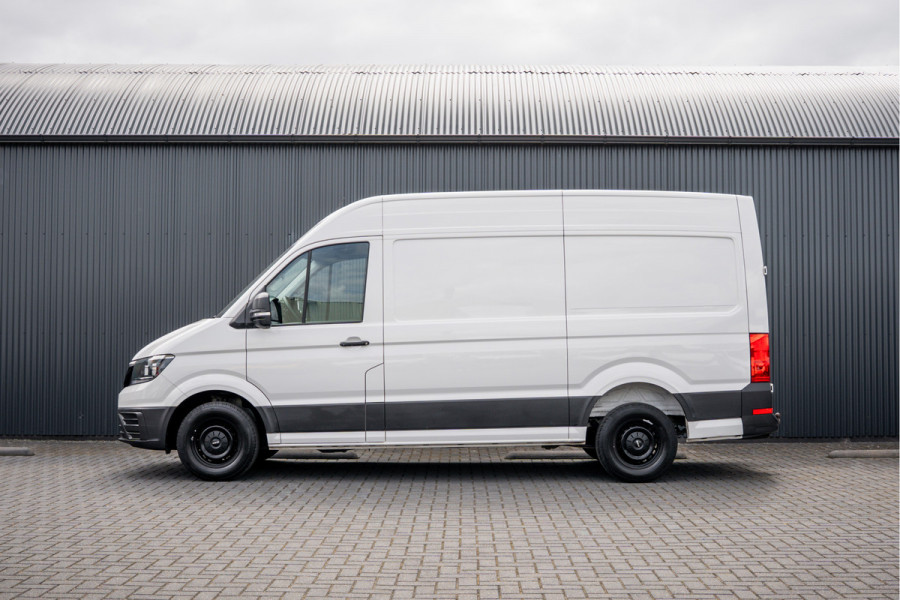 MAN TGE 2.0 TDI | L3H3 | 140 PK | 3-Zits | Trekhaak 3.0T | 1e Eigenaar | Camera | Carplay | Cruise | Airco | Trekhaak