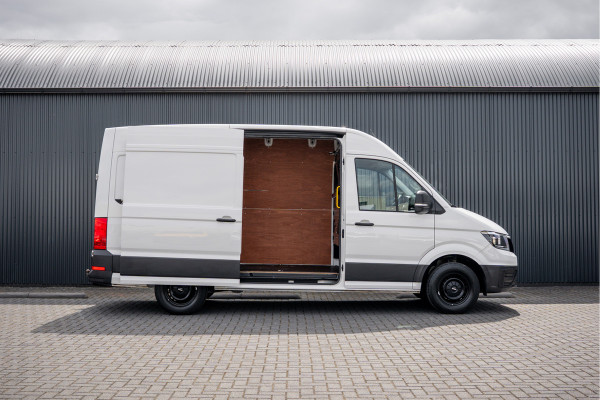 MAN TGE 2.0 TDI | L3H3 | 140 PK | 3-Zits | Trekhaak 3.0T | 1e Eigenaar | Camera | Carplay | Cruise | Airco | Trekhaak