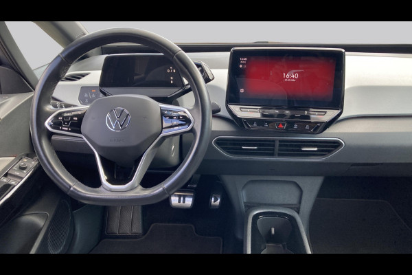 Volkswagen ID.3 Business 58 kWh 204pk | Camera | Stoelverwarming | IQ light | Carplay