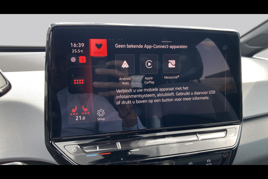 Volkswagen ID.3 Business 58 kWh 204pk | Camera | Stoelverwarming | IQ light | Carplay