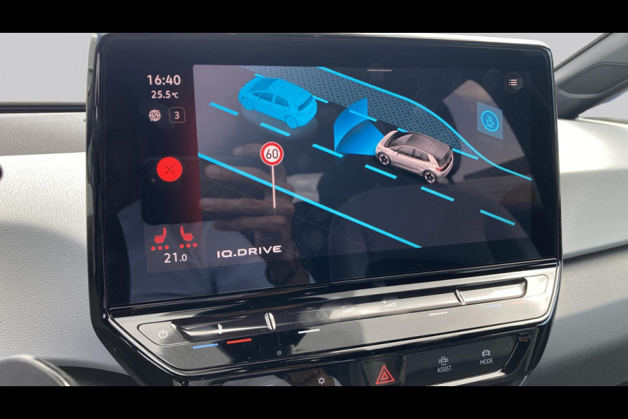 Volkswagen ID.3 Business 58 kWh 204pk | Camera | Stoelverwarming | IQ light | Carplay