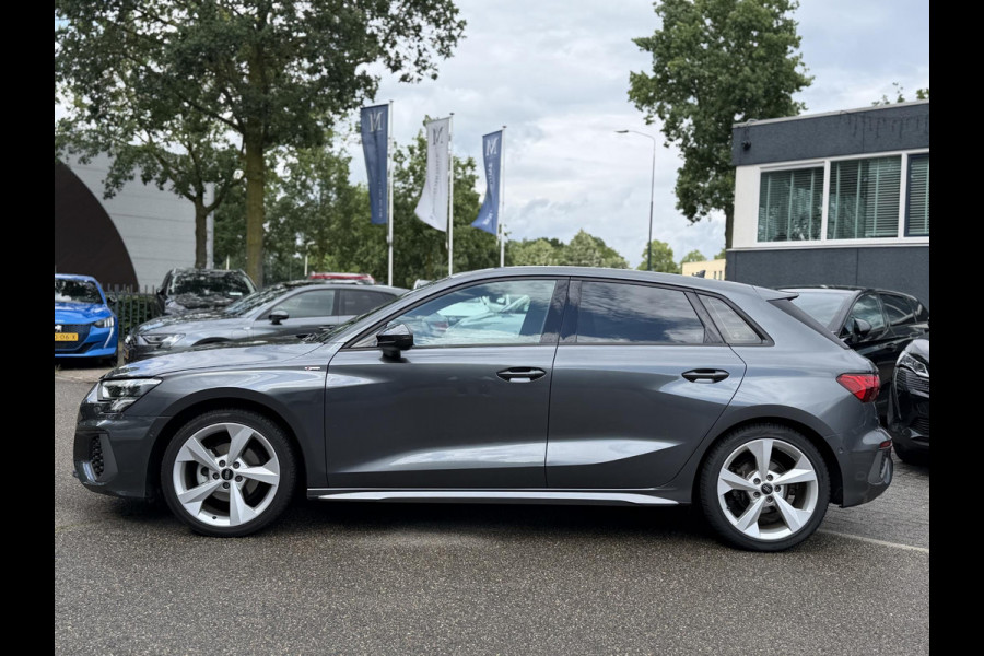 Audi A3 Sportback 35 TFSI S edition | 3X S-LINE IN & EXTERIEUR + ONDERSTEL | MILD-HYBRIDE  | NAVI + CARPLAY | STOELVERWARMING | CAMERA | ALL SEASON BANDEN | FULL LED | RIJKLAAR MET 12 MND BOVAG GARANTIE |