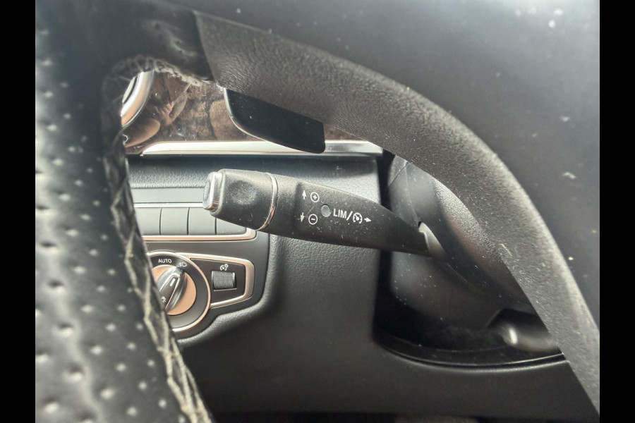 Mercedes-Benz V-Klasse 220d Extra Lang Avantgarde Edition 7 Pers | 360* Camera | Burmester |