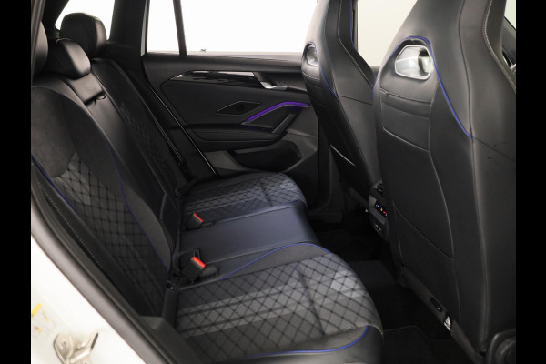 Volkswagen Tiguan 1.5 eHybrid R-Line Edition 204PK | Automaat (DSG) | Black Style | Panoramadak | 20 Inch