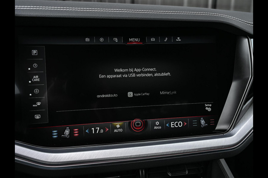Volkswagen Touareg 3.0 TSi eHybrid 4MOTION | Panoramadak | Night Vision | Luchtvering | Massagestoelen + Ventilatie | Dynaudio | HUD | 360 Camera | Ambiance Interieur | Trekhaak | Soft Close | Stoelverwarming V+A |