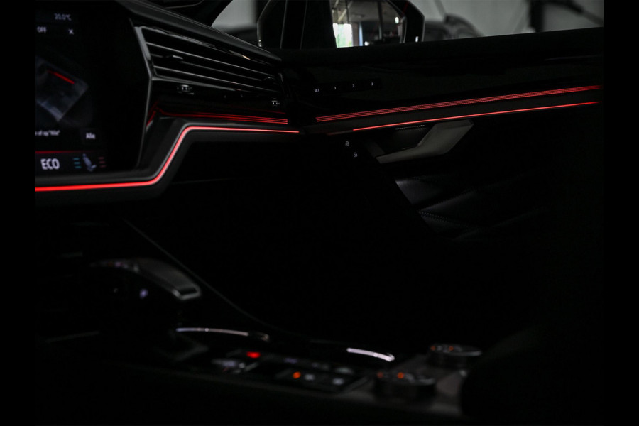 Volkswagen Touareg 3.0 TSi eHybrid 4MOTION | Panoramadak | Night Vision | Luchtvering | Massagestoelen + Ventilatie | Dynaudio | HUD | 360 Camera | Ambiance Interieur | Trekhaak | Soft Close | Stoelverwarming V+A |