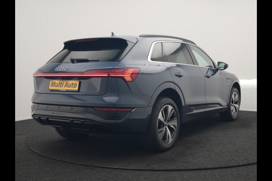 Audi Q8 e-tron 55 quattro S Line 114 kWh 408pk Dealer O.H | Trekhaak Afn. | Adaptive Cruise | Camera | Head Up | Matrix LED | Lederen Sportstoelen Memory & Ventilatie | Apple Carplay | Virtual | Stoelverwarming | Navigatie | DAB | 20"L.M |